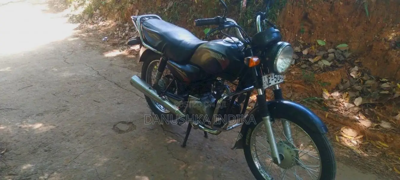Hero-Honda Cd Dawn 2005 Motorbike (Used)