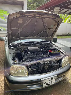 Nissan March 2002 Gray