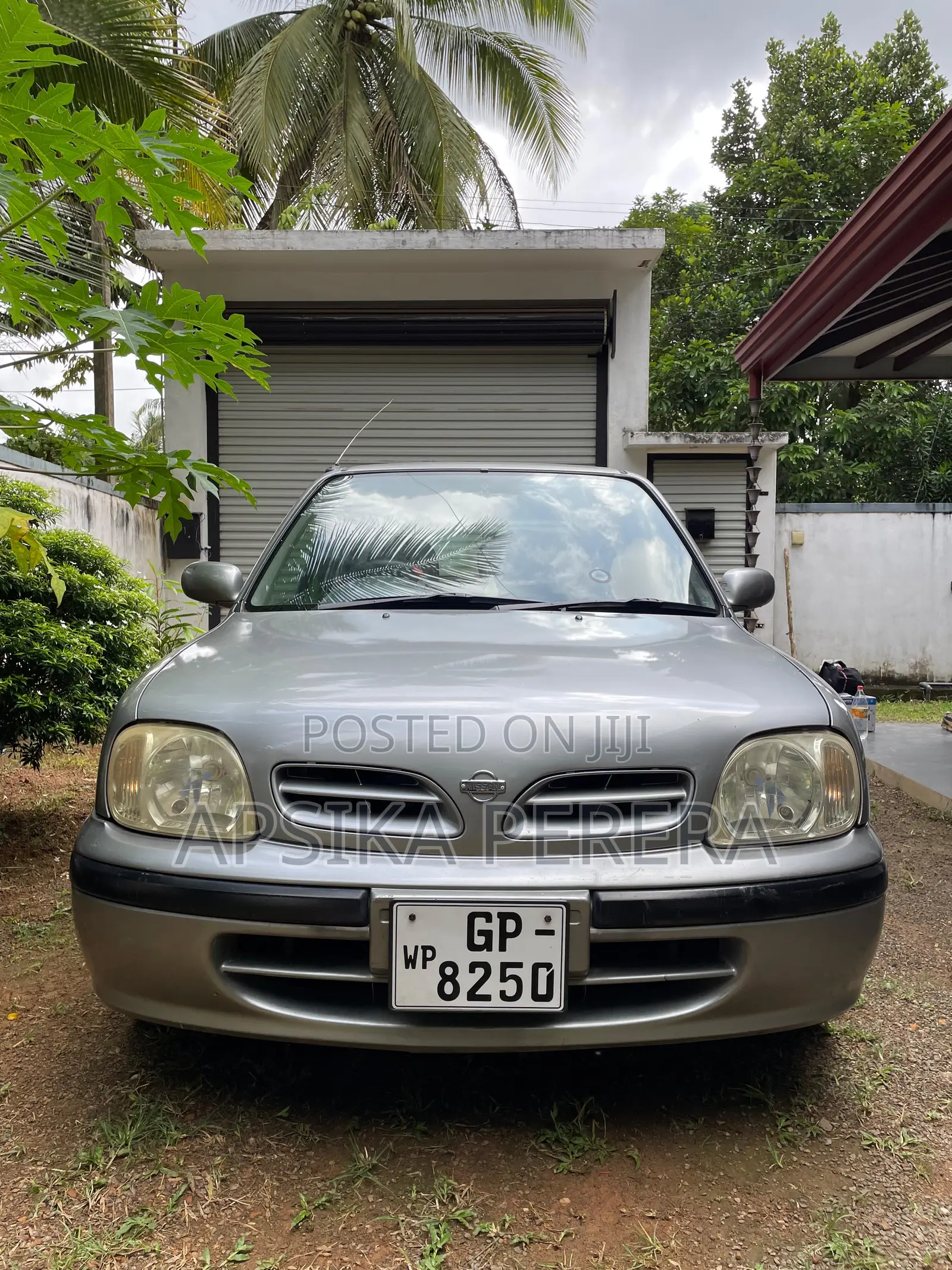 Nissan March 2002 Gray