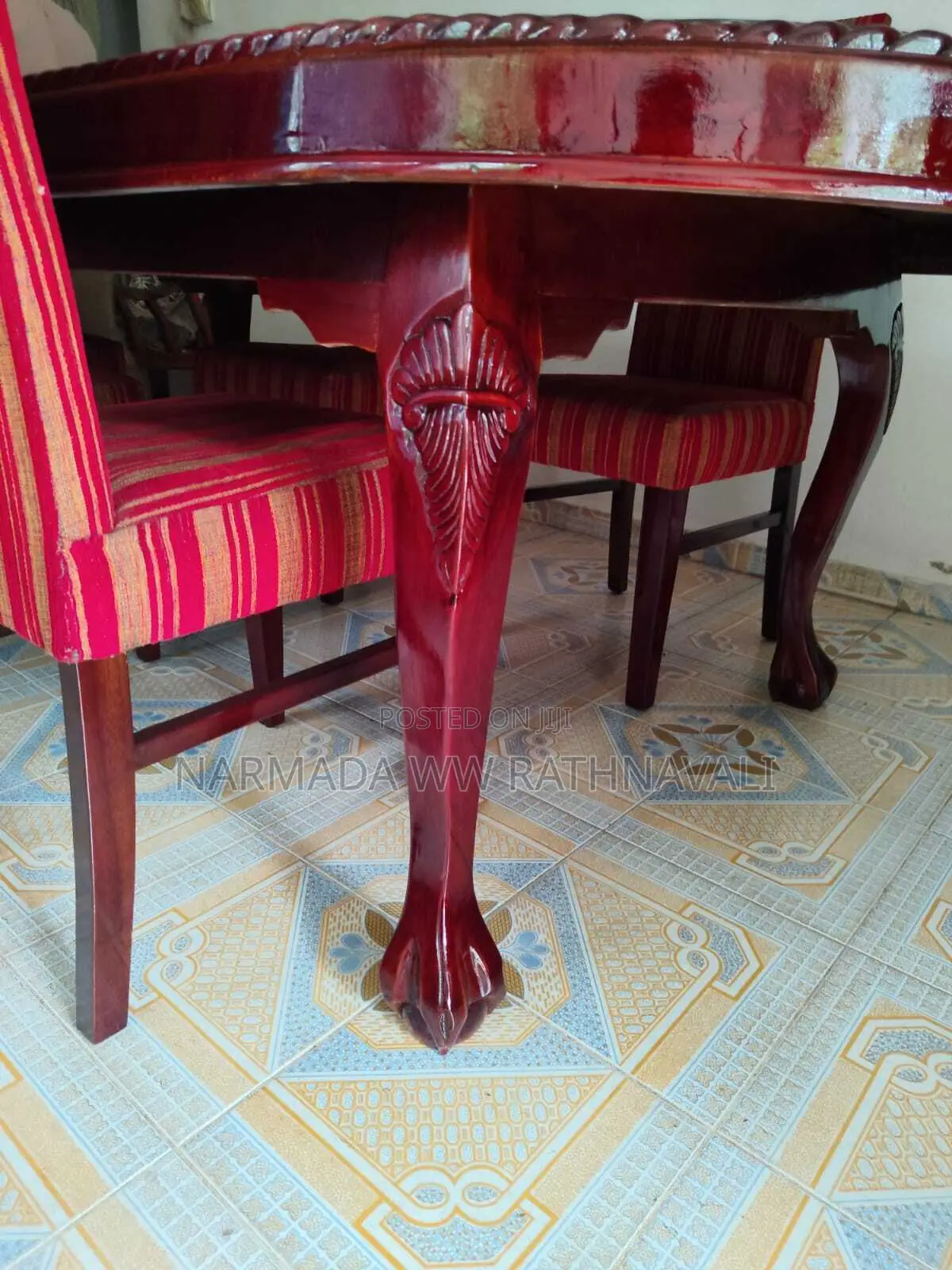 Dining Table With 06 Chairs