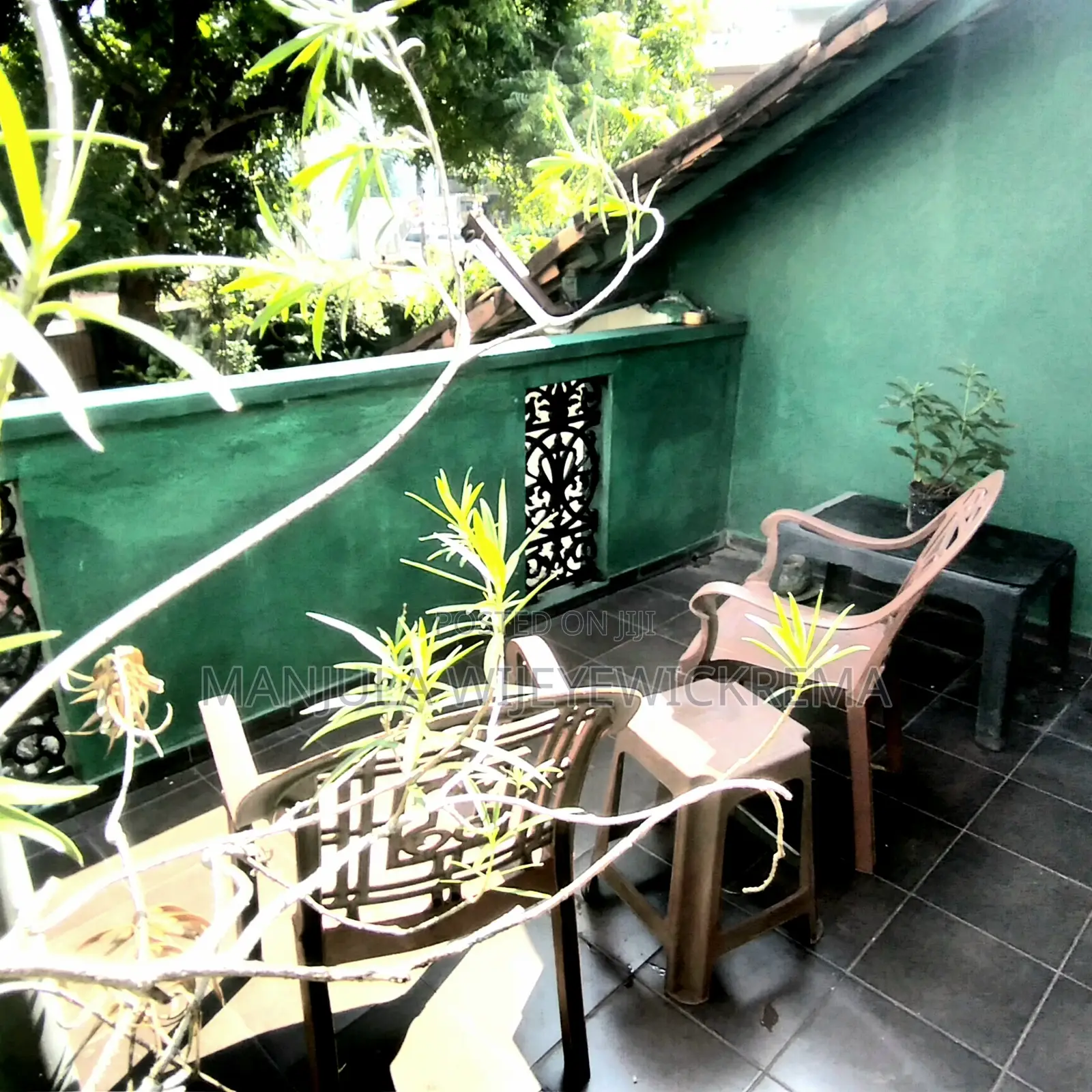 Furnished 1bdrm Duplex in Mount-Lavinia for rent