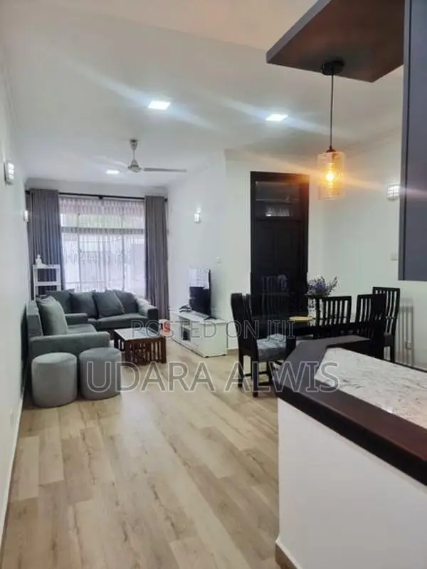 Nugegoda A/C Luxury Apartment for Sale