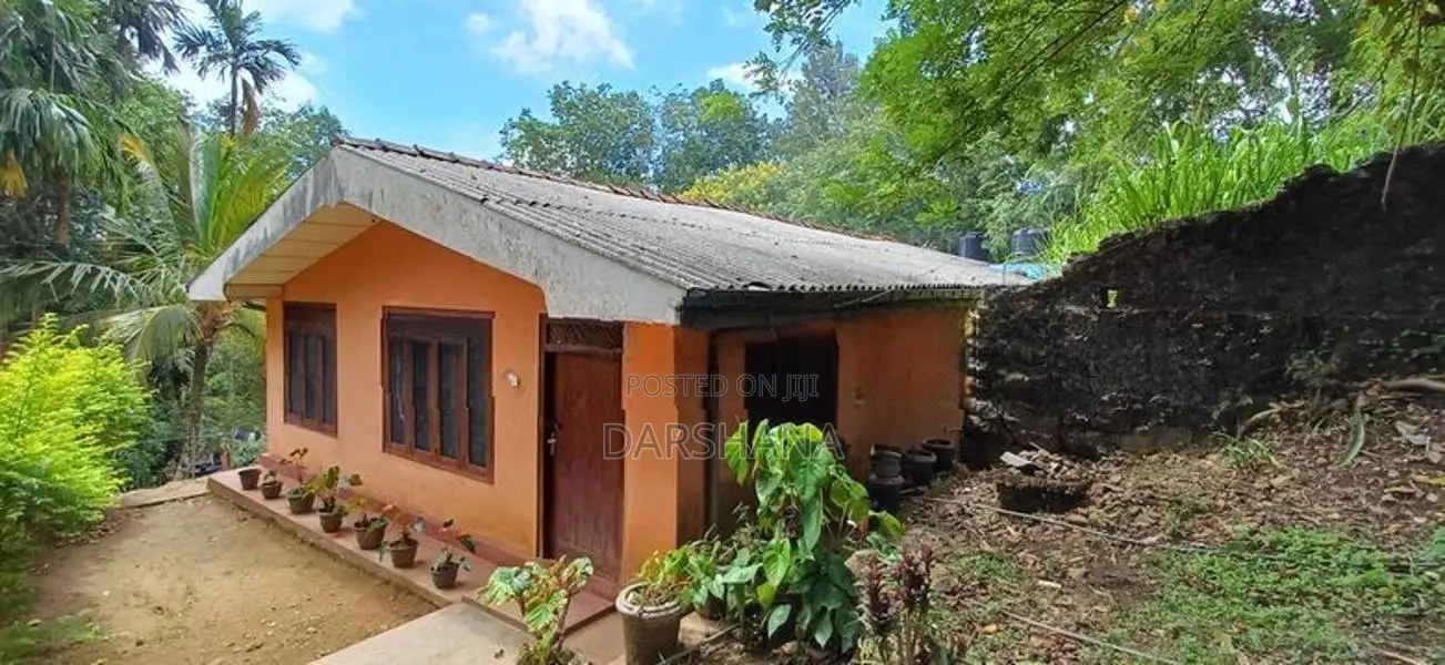 3 Bedroom House for Sale in Pelgahatenna Badulla Passara Road