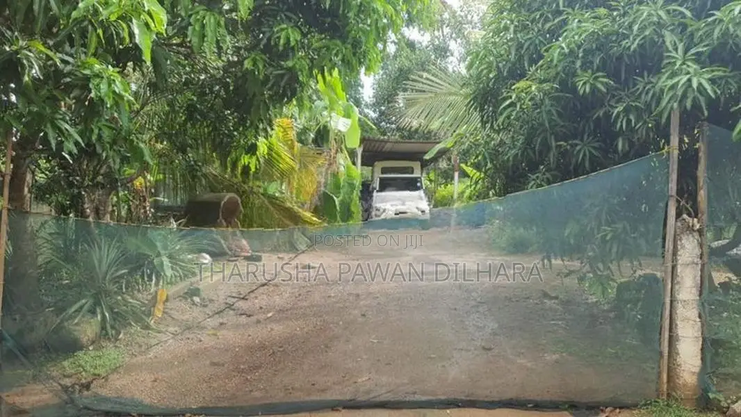 ඉඩමක් විකිණීමට - හුන්නදෙණිය
