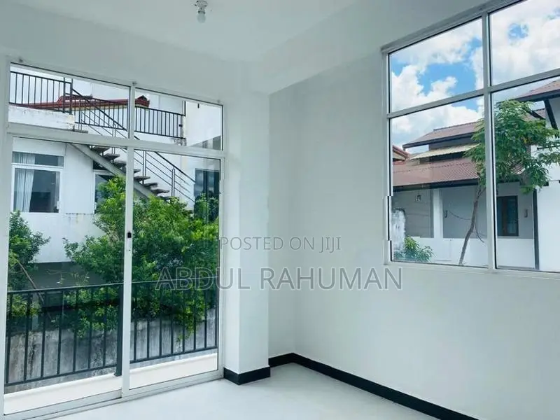 2 Storied Modern House for Rent in Battaramulla