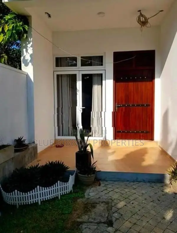 Two-Bedroom First Floor Apartment for Rent – Homagama