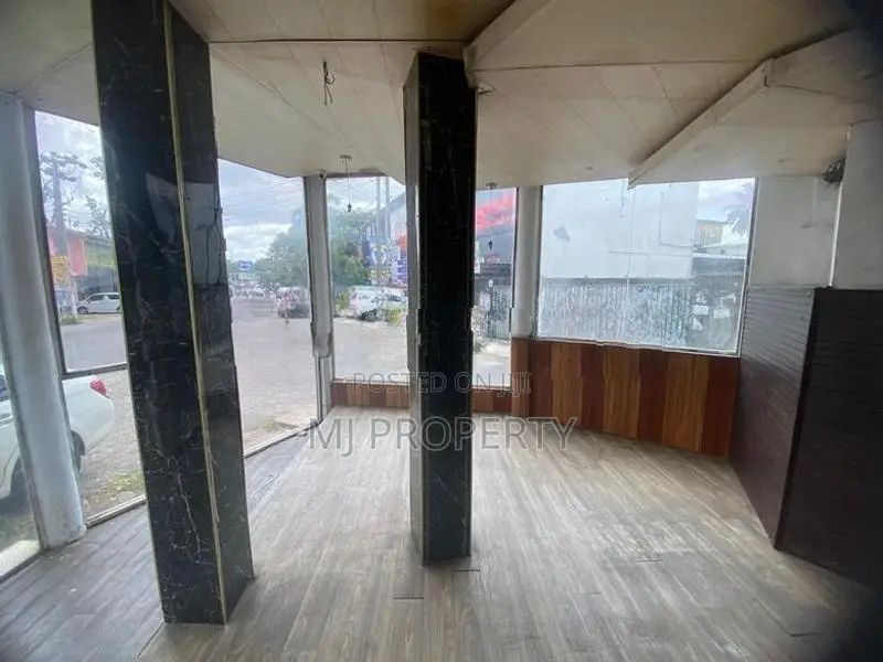 ( TC-1140) Commercial Shop Space For Rent in Thalawathugoda
