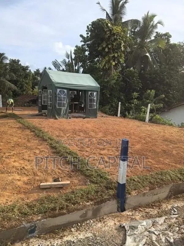 කළුතර නගරයේ පදිංචියට ඉඩමක්