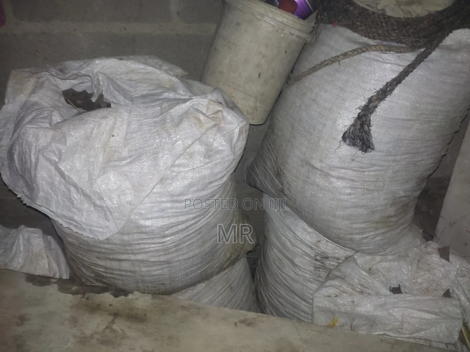 Preserving Soil Fertility Through Cow Dung and Vermicompost for Sale