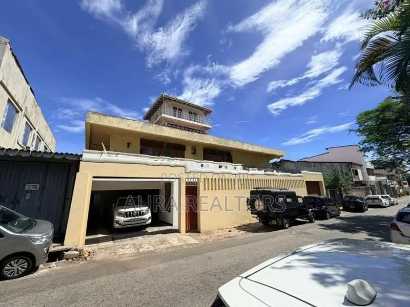 Commercial Building for Rent in Colombo 3 Avenue (p-104)