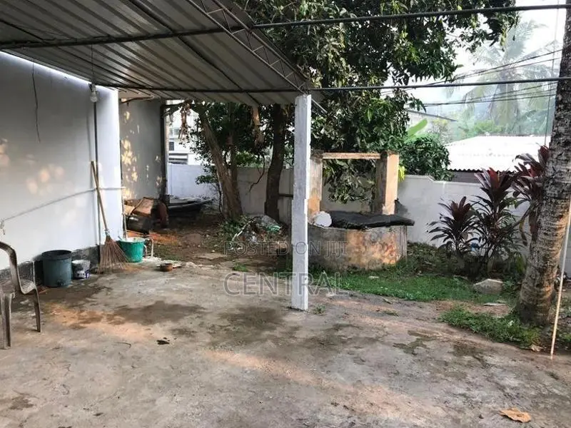 Commercial/ Residential Land for Sale in Kadawatha (C7-10132)