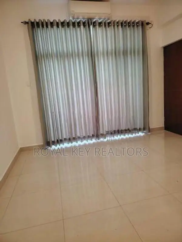 Barrington Tower - 03 Bedroom Unfurnished Apartment for Rent-Colombo 1
