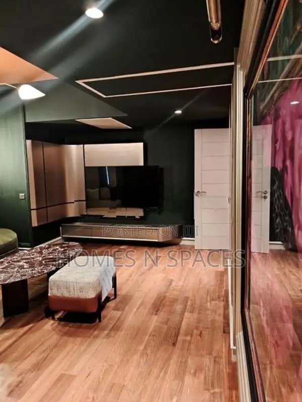 Four (4) Bedroom Duplex-Scale apartment Empire Residencies | Colombo 0