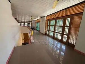 Commercial Building for Rent in Colombo 3 Avenue (p-104)