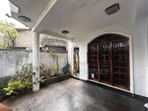 2 story house for Sale in Kirulapone, Colombo 06 (SSPH-396)