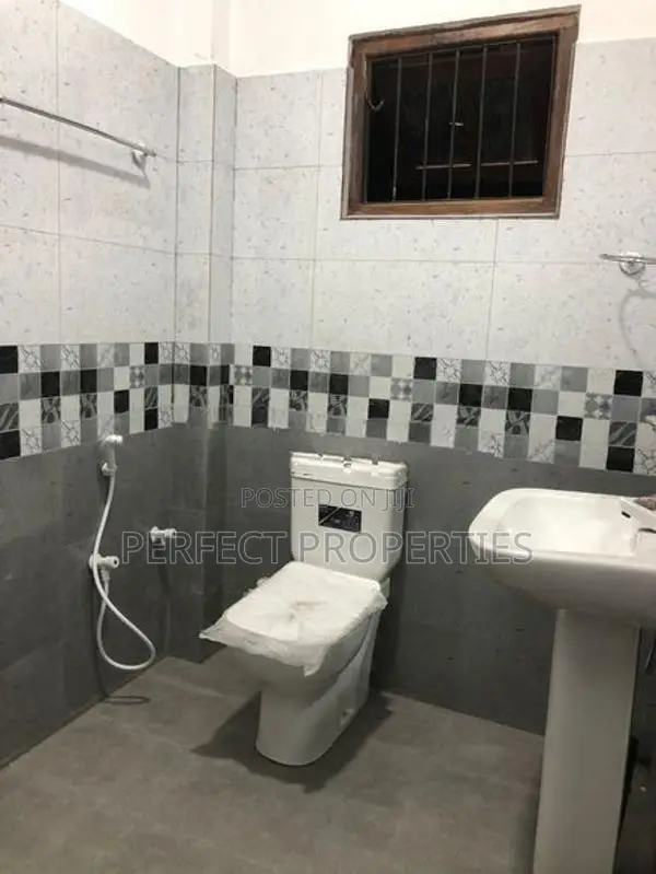 Brand New House for Sale – Wattala / Kerawalapitiya 299m to High Way