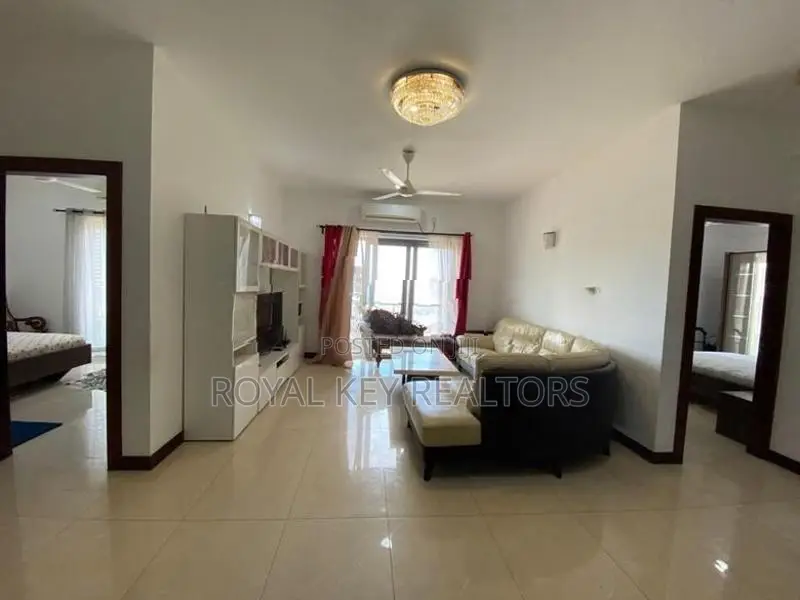 Colombo 3 – 03 Bedroom Unfurnished Apartment for Sale