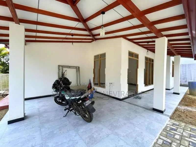 Brand-New Well Built Single Storied House For Sale Homagama Beruketiya