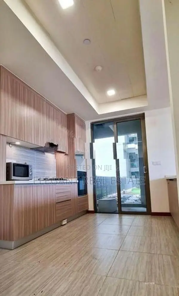 Astoria- 03 Bedroom Furnished Apartment for Sale in Colombo (A3504)