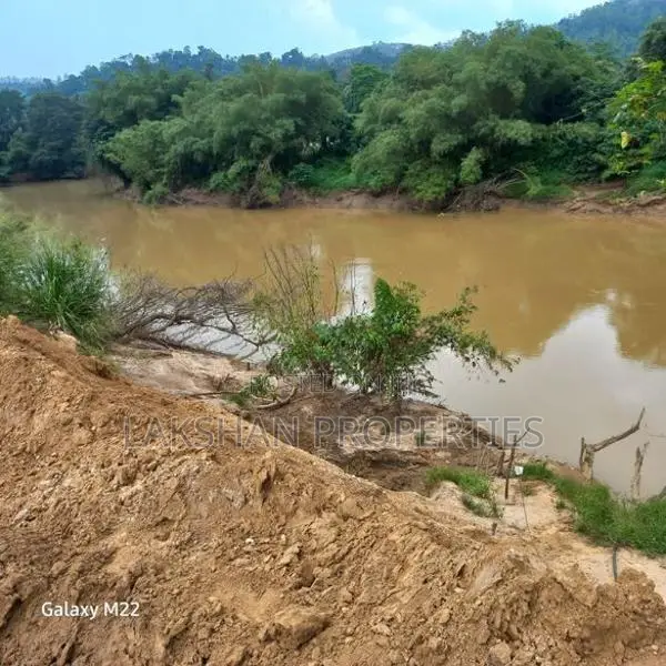 Land For Sale In රත්නපුර