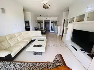 Colombo 3 – 03 Bedroom Unfurnished Apartment for Sale