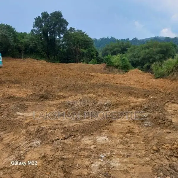 Land For Sale In රත්නපුර