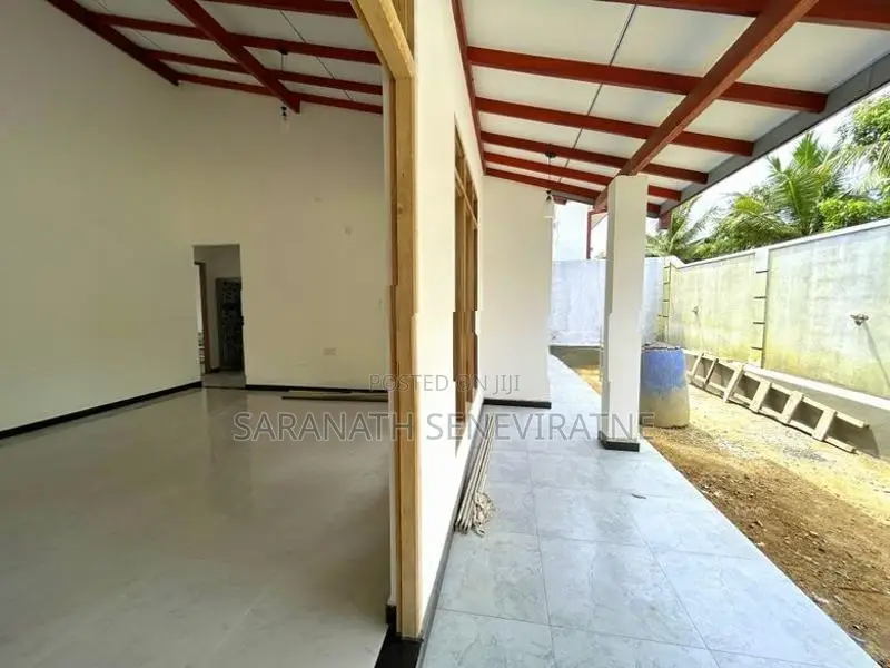 Brand-New Well Built Single Storied House For Sale Homagama Beruketiya