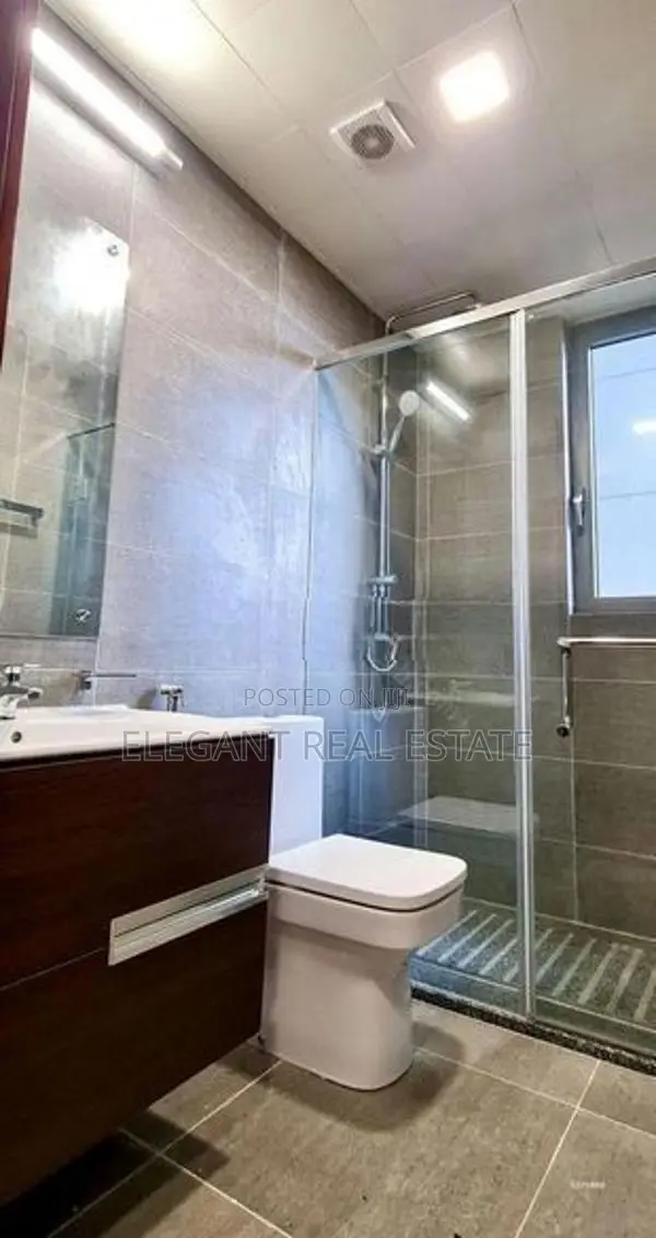 Astoria- 03 Bedroom Furnished Apartment for Sale in Colombo (A3504)