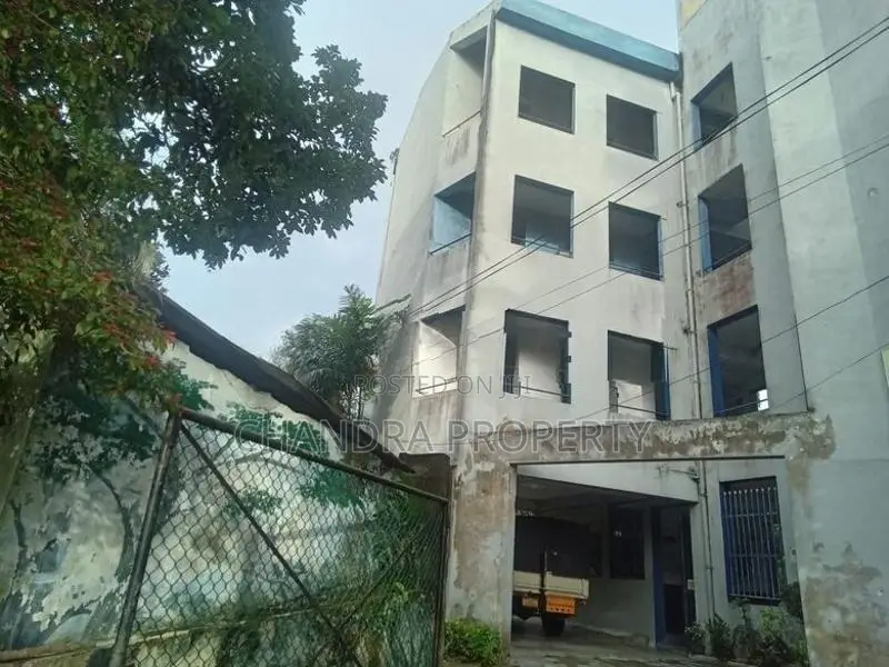 Commercial Property For Long Term Lease