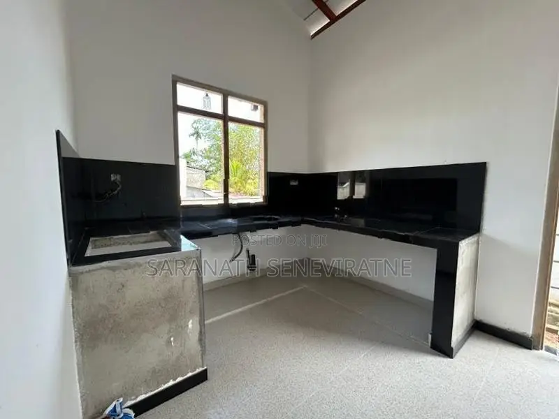 Brand-New Well Built Single Storied House For Sale Homagama Beruketiya