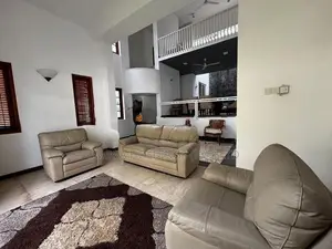 Solar powered Luxury House Rent In Thalawathugoda - 3912U