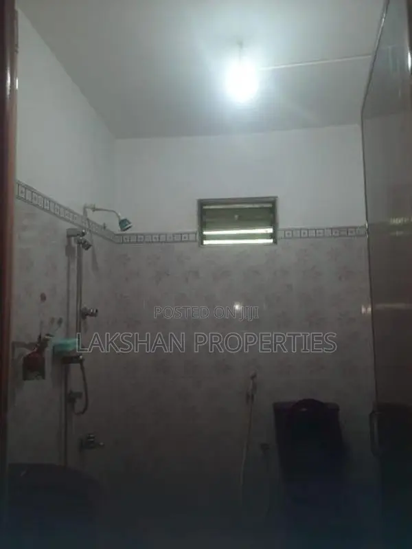House For Sale In Maharagama Arewwala