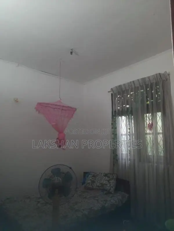 House For Sale In Maharagama Arewwala