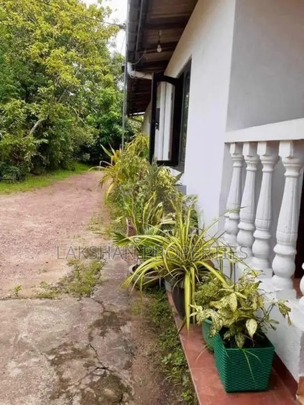 Commercial Property For Rent In Maharagama Arewwala