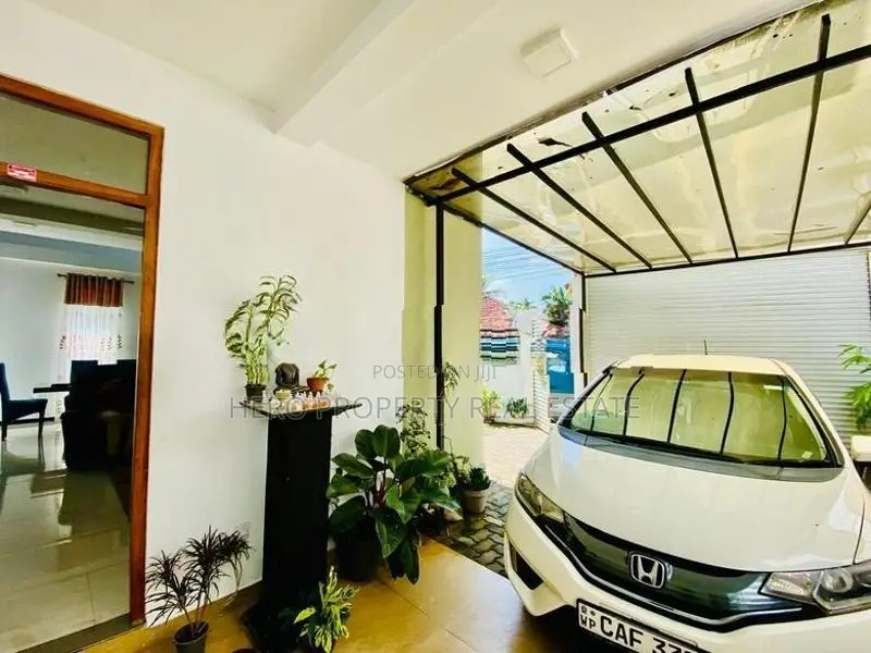 Modern Quality Valuable House for Rent in Kottawa