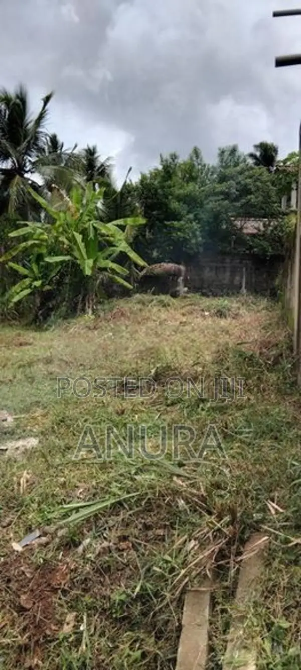 Godagama 7 Perch Land for Sale