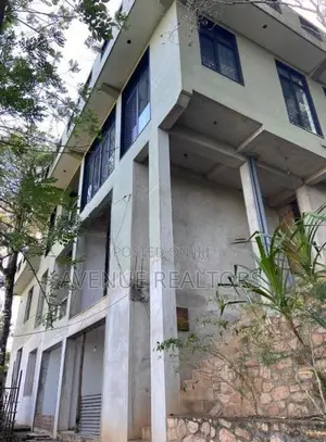 House with Land for Sale in Kandy HS4668