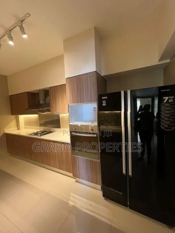 Luxury furnished apartment in Havelock city , Colombo 5