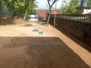 2 Storied House With 53 Perches - Avissawella Export Processing Zone