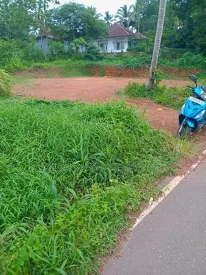 Kesbewa Land For Sale