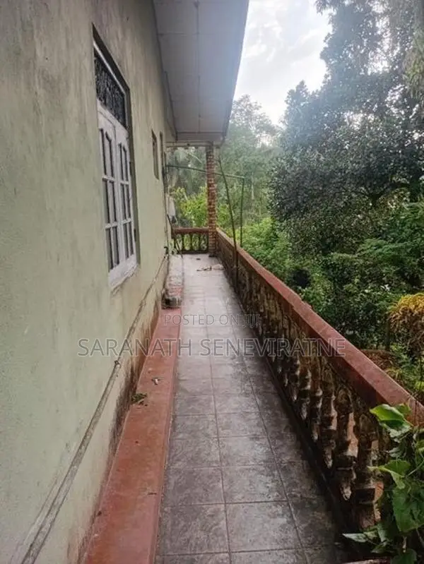 2 Storied House With 53 Perches - Avissawella Export Processing Zone