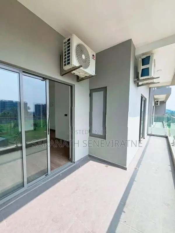 Brand-New Apartment in Canterbury Golf Lexus K tower Kesbewa Kahatuduw