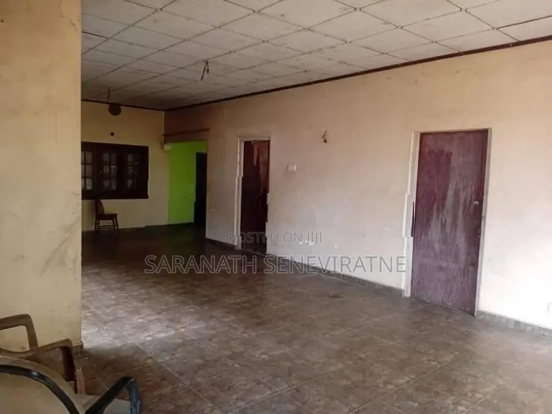 2 Storied House With 53 Perches - Avissawella Export Processing Zone