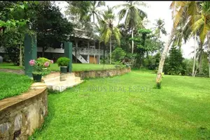 Moratuwa 110P Land with Old for Sale
