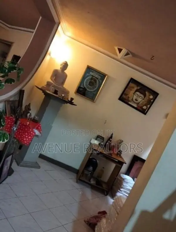 BR House for Sale in Sri Jayawardenepura Kotte (HS4671)