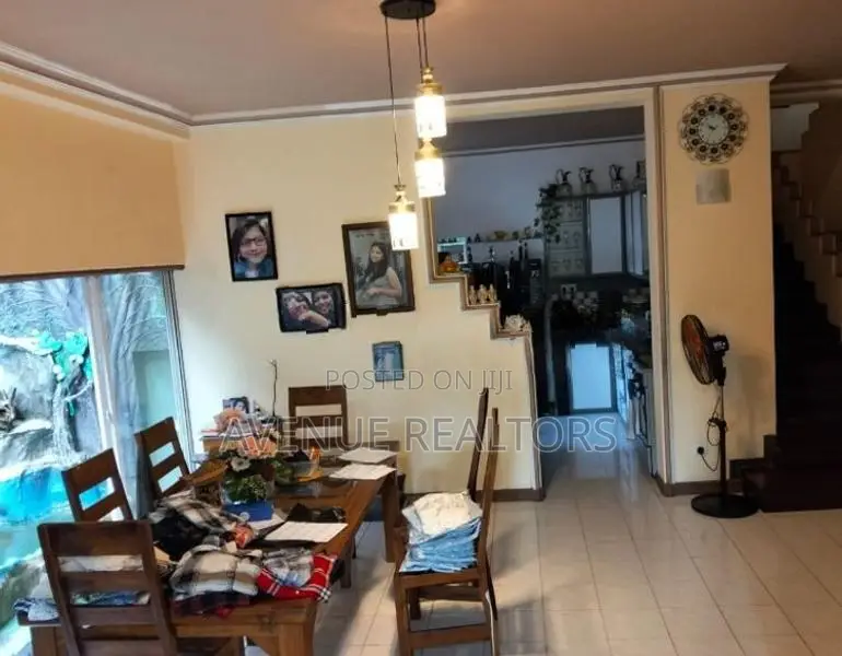 BR House for Sale in Sri Jayawardenepura Kotte (HS4671)