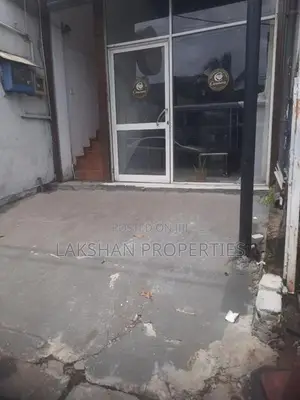 Shop For Rent In Boralesgamuwa Lake Road
