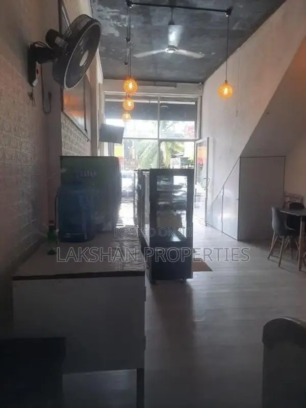 Shop For Rent In Boralesgamuwa Lake Road