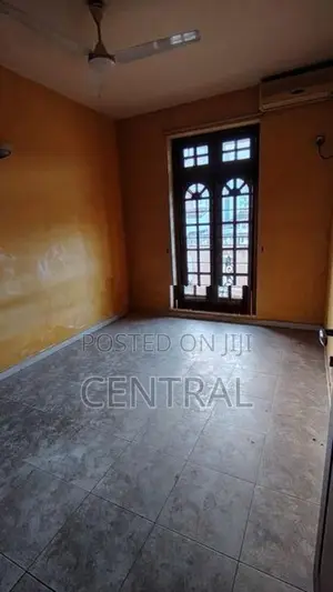 Commercial Space for Rent in Colombo 05 (C7-10145)