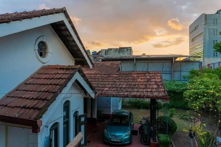 Colonial Commercial Property For Rent in Colombo 10 - 3997U